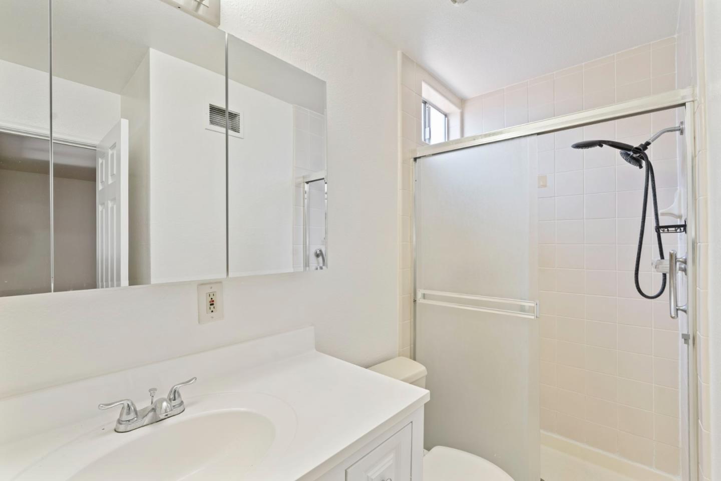 Detail Gallery Image 43 of 52 For 2408 Aram Ave, San Jose,  CA 95128 - 3 Beds | 2 Baths