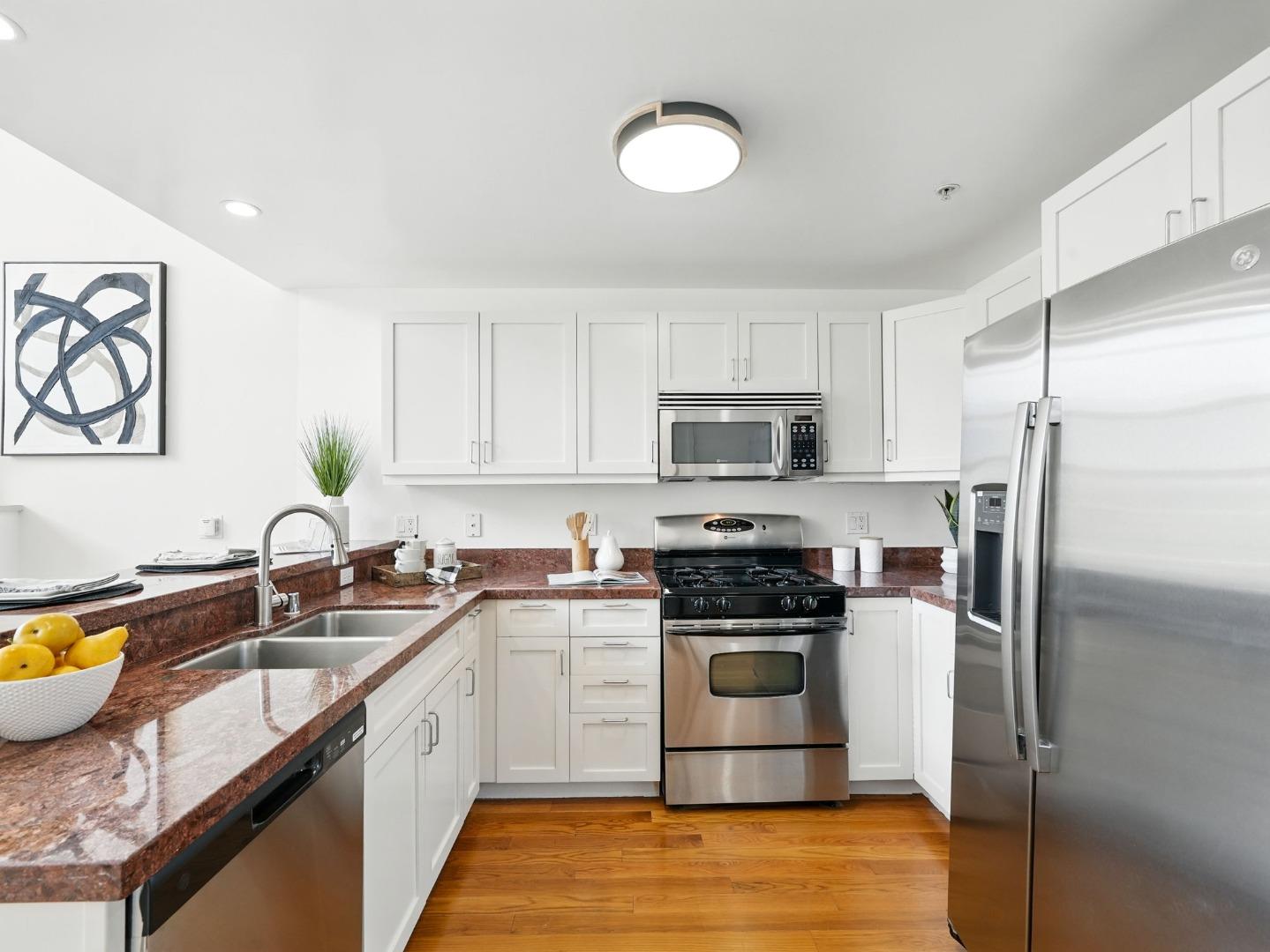 Detail Gallery Image 10 of 39 For 350 N 2nd St #323,  San Jose,  CA 95112 - 1 Beds | 2 Baths