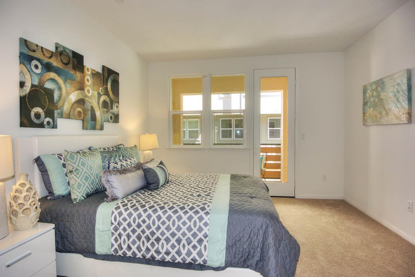 Detail Gallery Image 14 of 29 For 2070 Mahuron Cir, San Jose,  CA 95133 - 3 Beds | 2 Baths