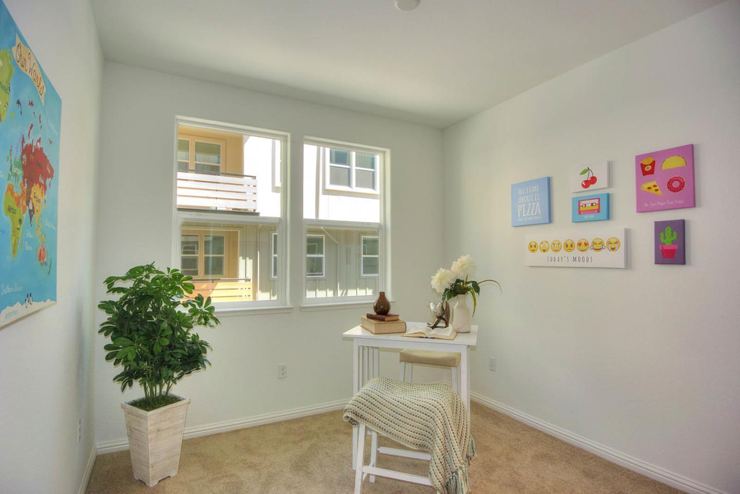 Detail Gallery Image 19 of 29 For 2070 Mahuron Cir, San Jose,  CA 95133 - 3 Beds | 2 Baths