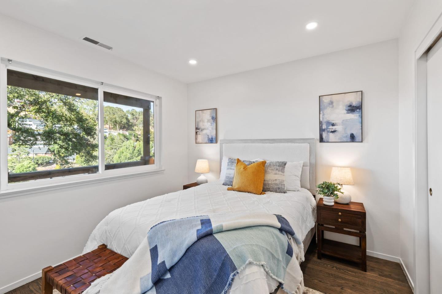 Detail Gallery Image 23 of 31 For 104 Winding Way, San Carlos,  CA 94070 - 3 Beds | 2 Baths