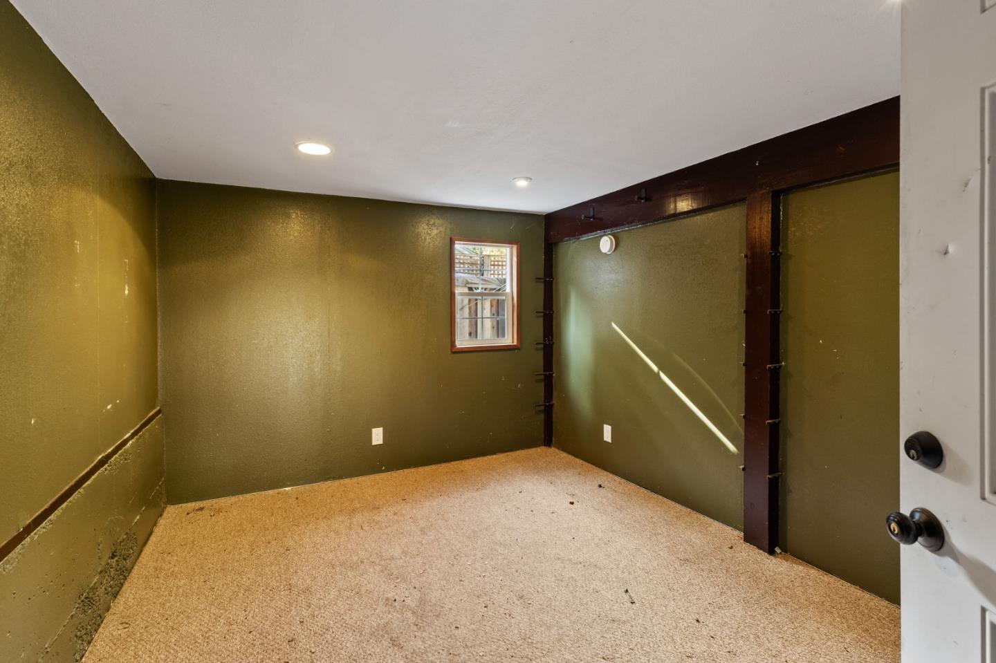 Detail Gallery Image 31 of 31 For 104 Winding Way, San Carlos,  CA 94070 - 3 Beds | 2 Baths