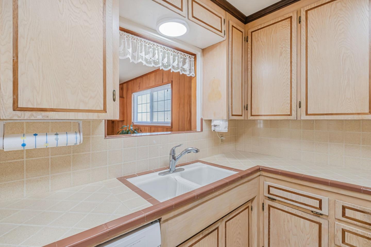 Detail Gallery Image 13 of 43 For 332 Arthur Rd, Watsonville,  CA 95076 - 3 Beds | 2 Baths