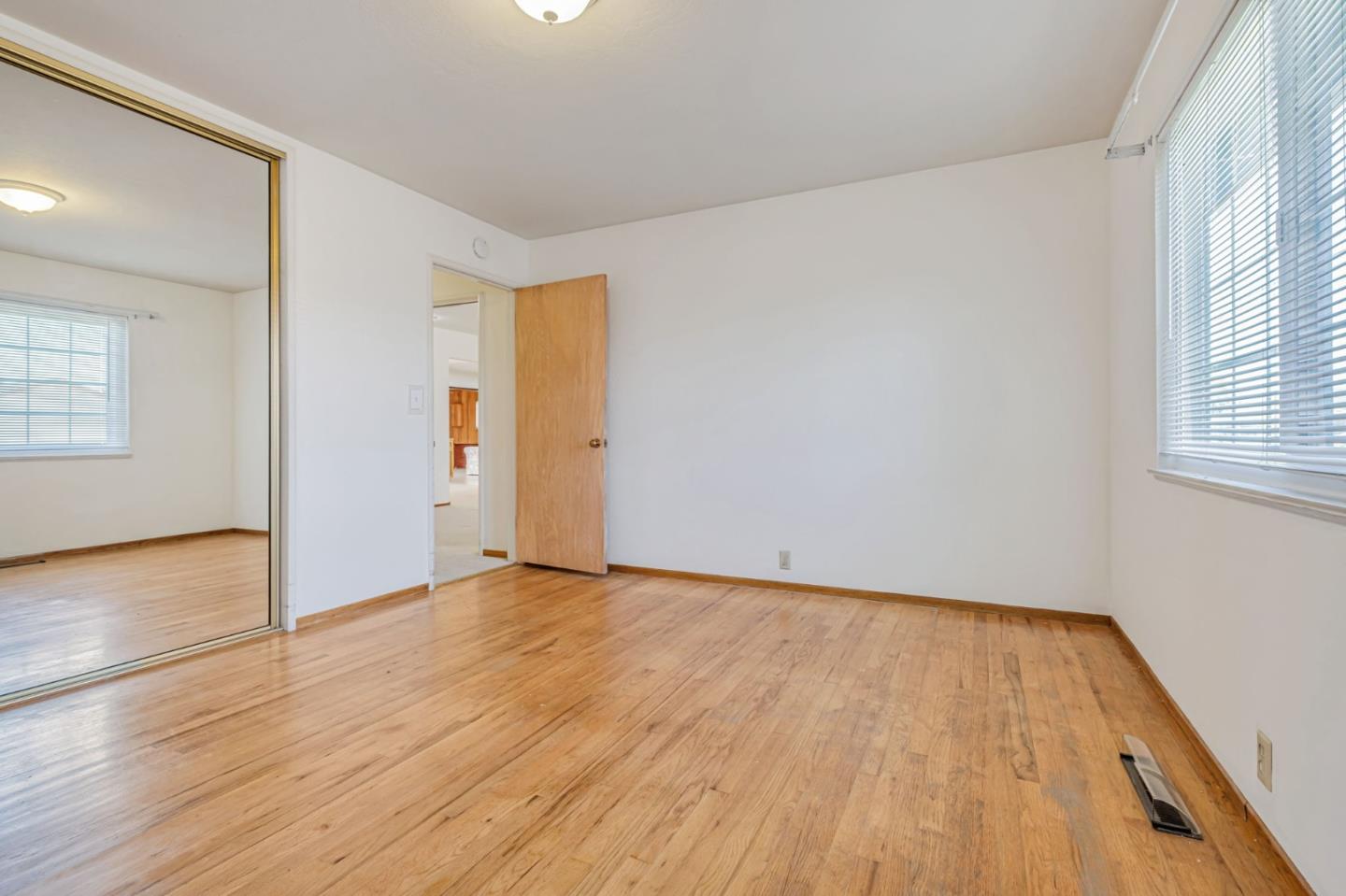 Detail Gallery Image 15 of 43 For 332 Arthur Rd, Watsonville,  CA 95076 - 3 Beds | 2 Baths