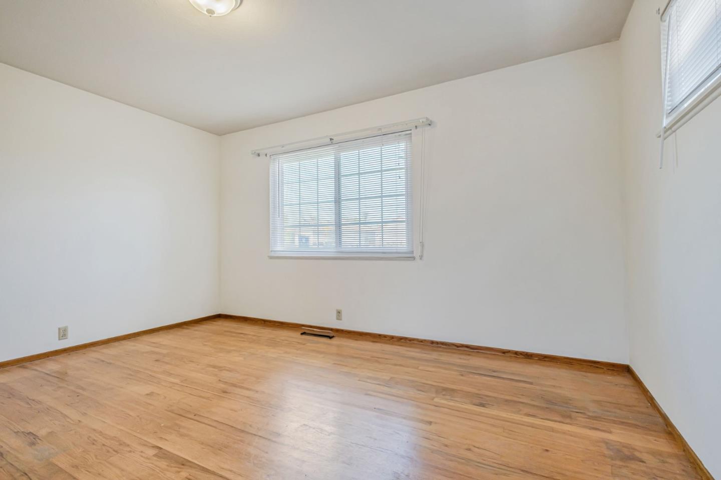 Detail Gallery Image 16 of 43 For 332 Arthur Rd, Watsonville,  CA 95076 - 3 Beds | 2 Baths