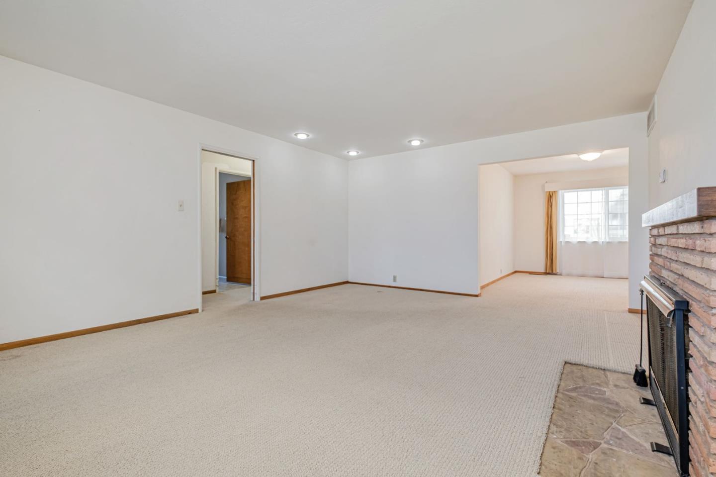 Detail Gallery Image 6 of 43 For 332 Arthur Rd, Watsonville,  CA 95076 - 3 Beds | 2 Baths