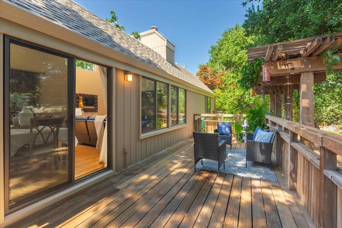 Detail Gallery Image 15 of 46 For 56 Citation Dr, Los Altos,  CA 94024 - 3 Beds | 2 Baths
