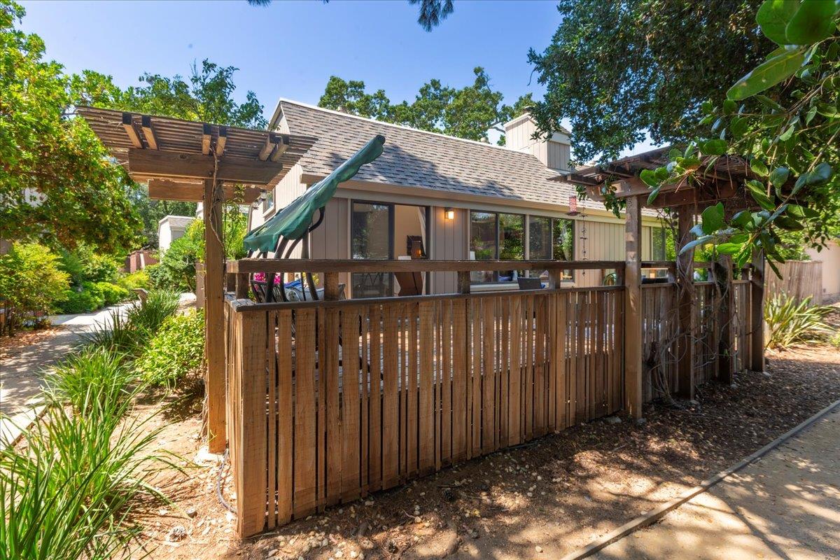 Detail Gallery Image 31 of 46 For 56 Citation Dr, Los Altos,  CA 94024 - 3 Beds | 2 Baths