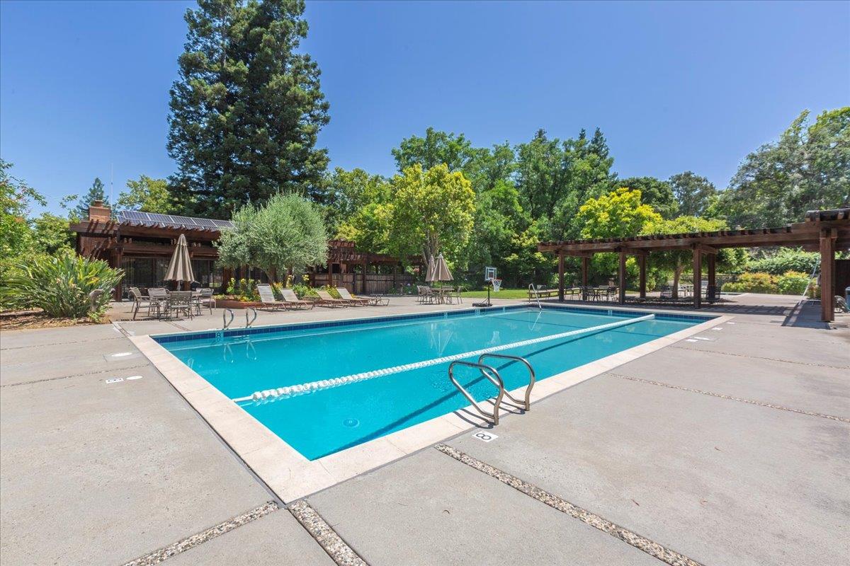 Detail Gallery Image 34 of 46 For 56 Citation Dr, Los Altos,  CA 94024 - 3 Beds | 2 Baths