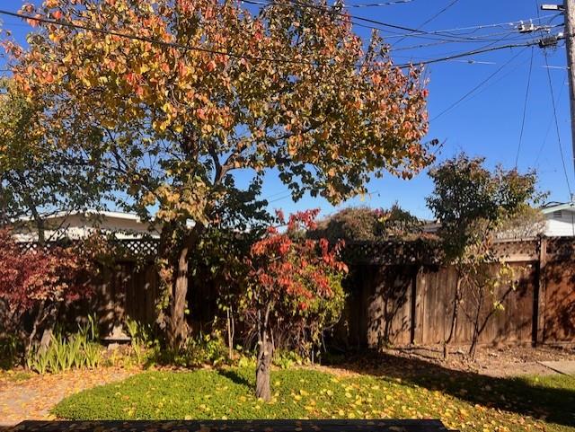 Detail Gallery Image 18 of 22 For 1787 Brooks St, San Mateo,  CA 94403 - 3 Beds | 2 Baths