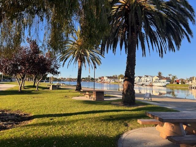 Detail Gallery Image 20 of 22 For 1787 Brooks St, San Mateo,  CA 94403 - 3 Beds | 2 Baths