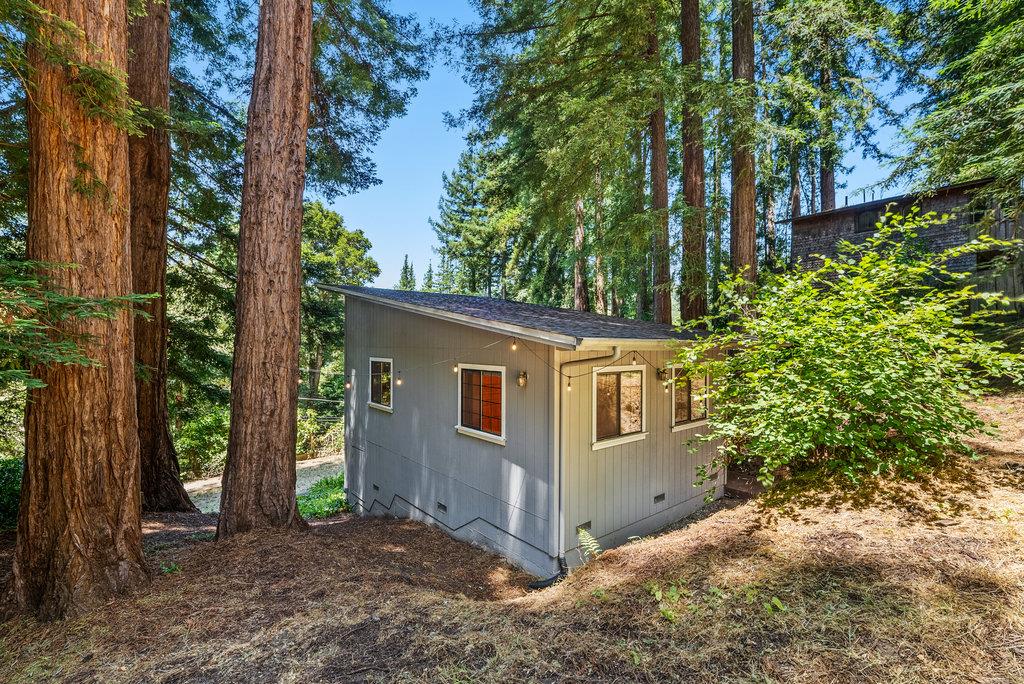 Detail Gallery Image 23 of 33 For 10377 Lake Blvd, Felton,  CA 95018 - 3 Beds | 2 Baths