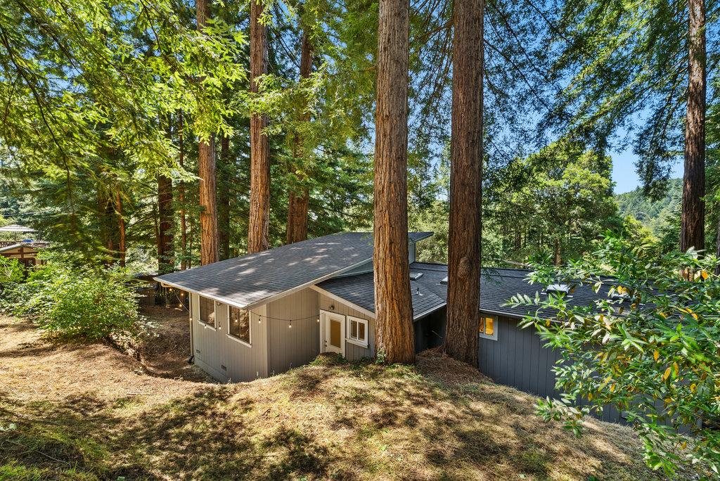 Detail Gallery Image 25 of 33 For 10377 Lake Blvd, Felton,  CA 95018 - 3 Beds | 2 Baths