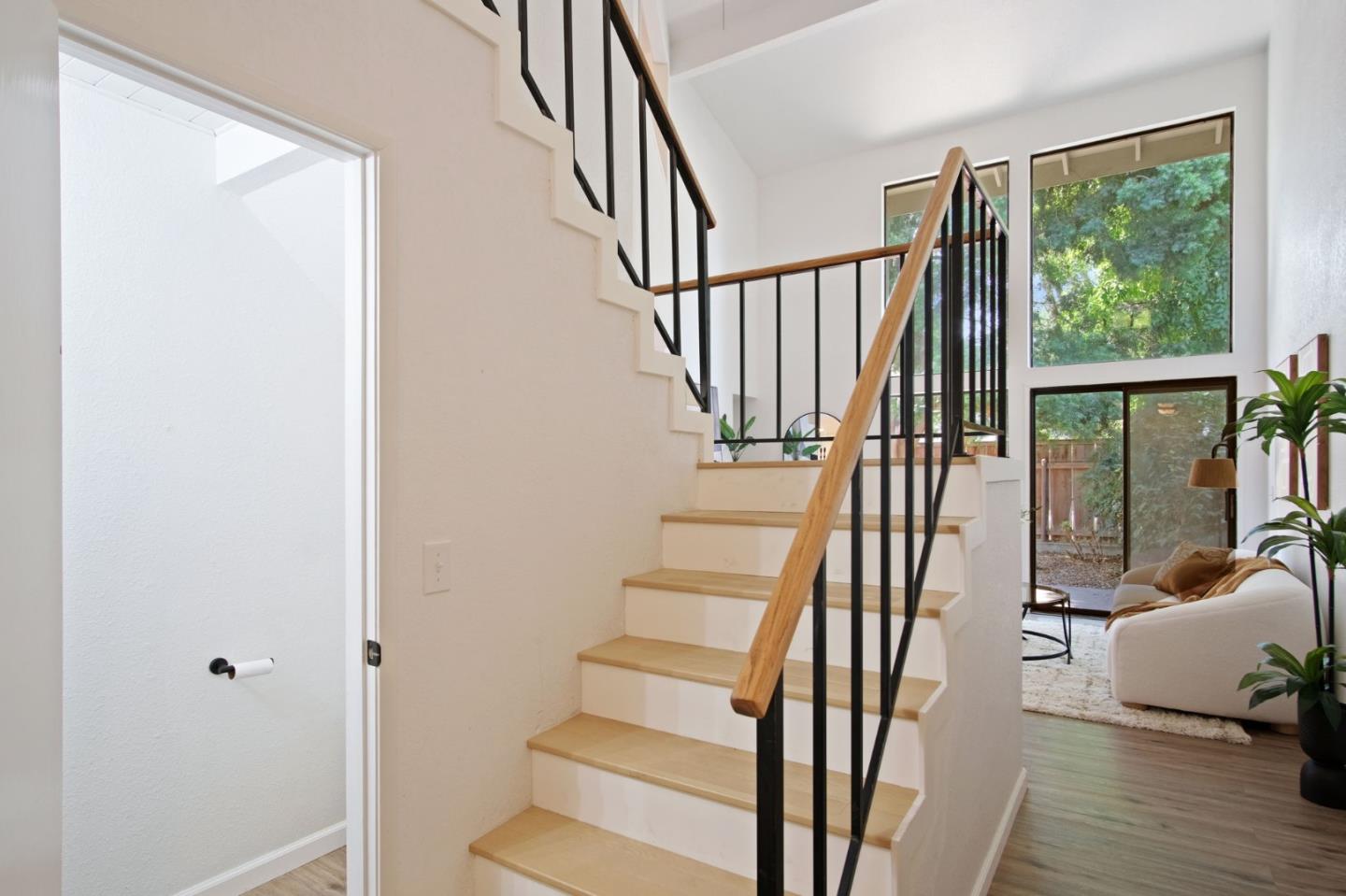 Detail Gallery Image 15 of 43 For 3350 M St #30,  Merced,  CA 95348 - 2 Beds | 1/1 Baths