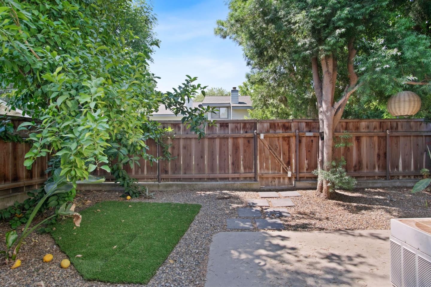 Detail Gallery Image 24 of 43 For 3350 M St #30,  Merced,  CA 95348 - 2 Beds | 1/1 Baths