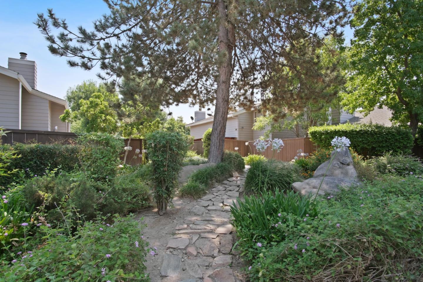 Detail Gallery Image 28 of 43 For 3350 M St #30,  Merced,  CA 95348 - 2 Beds | 1/1 Baths