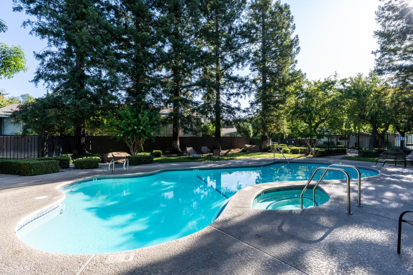 Detail Gallery Image 31 of 43 For 3350 M St #30,  Merced,  CA 95348 - 2 Beds | 1/1 Baths