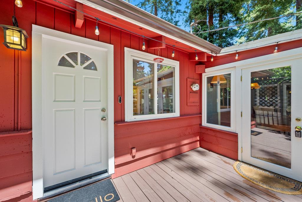 Detail Gallery Image 2 of 36 For 620 Knoll Way, Felton,  CA 95018 - 3 Beds | 2 Baths