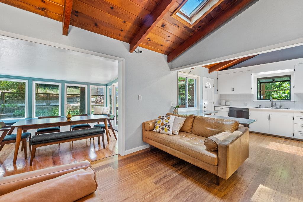 Detail Gallery Image 8 of 36 For 620 Knoll Way, Felton,  CA 95018 - 3 Beds | 2 Baths