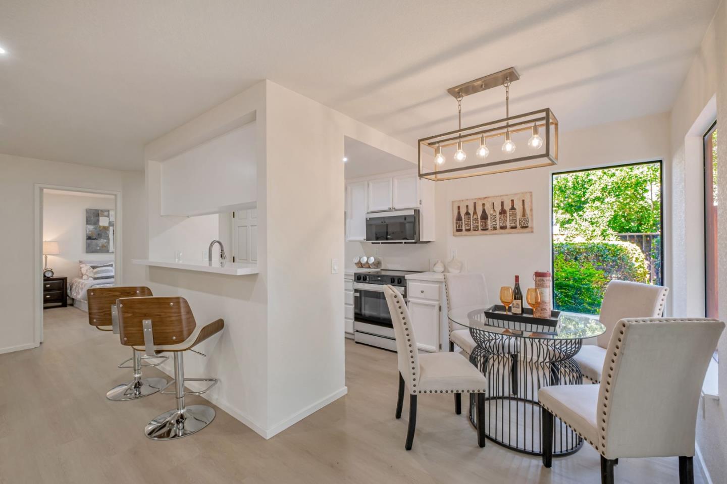 Detail Gallery Image 12 of 36 For 941 Huntington Cmn, Fremont,  CA 94536 - 2 Beds | 2 Baths