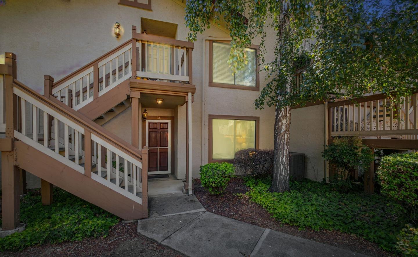 Detail Gallery Image 24 of 36 For 941 Huntington Cmn, Fremont,  CA 94536 - 2 Beds | 2 Baths