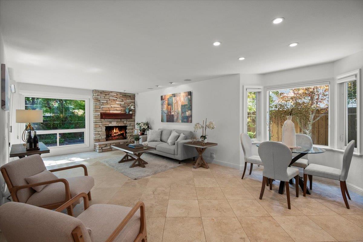 Detail Gallery Image 13 of 41 For 249 Montclair Rd, Los Gatos,  CA 95032 - 3 Beds | 2/1 Baths