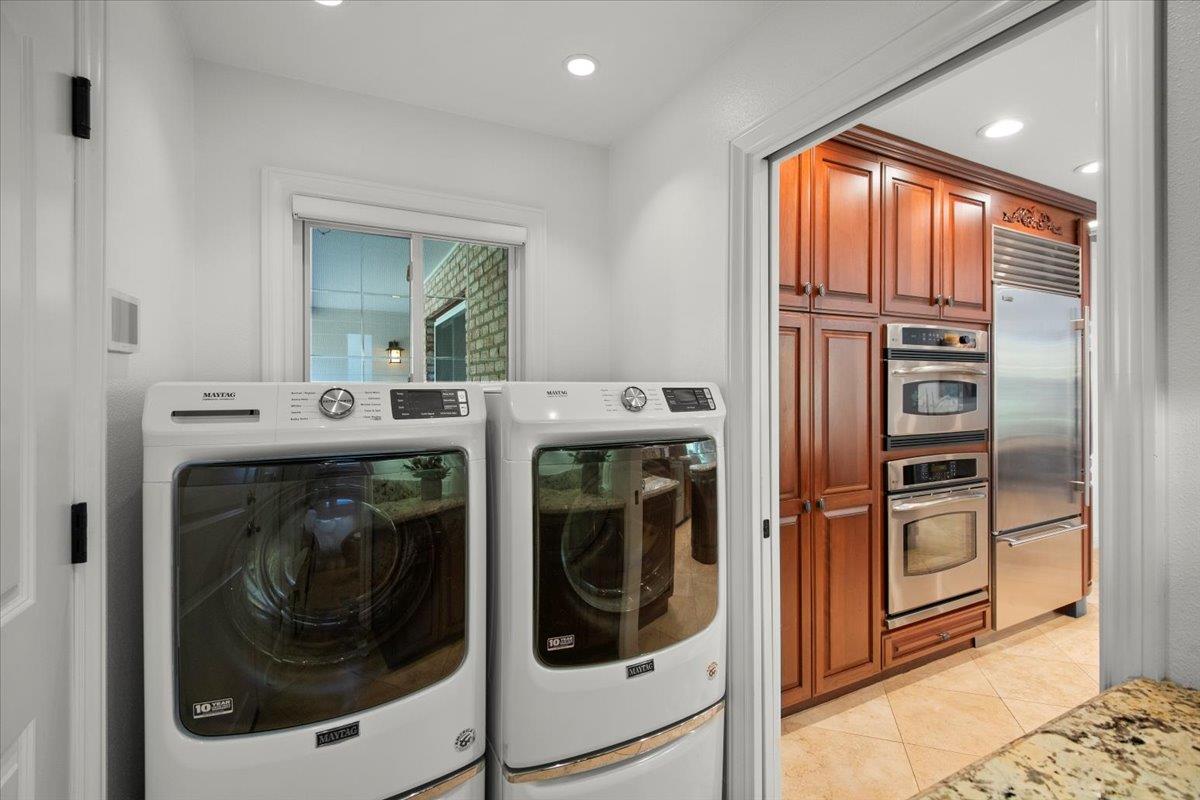 Detail Gallery Image 19 of 41 For 249 Montclair Rd, Los Gatos,  CA 95032 - 3 Beds | 2/1 Baths