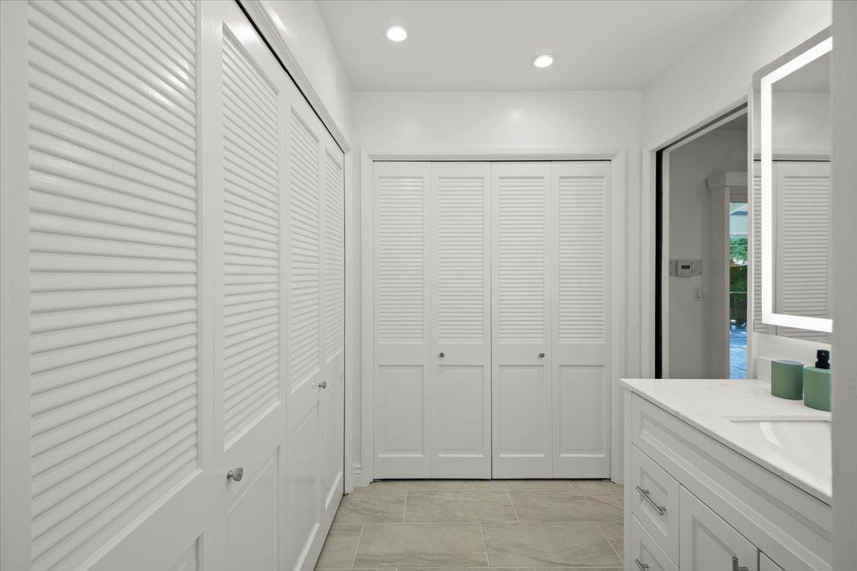 Detail Gallery Image 22 of 41 For 249 Montclair Rd, Los Gatos,  CA 95032 - 3 Beds | 2/1 Baths
