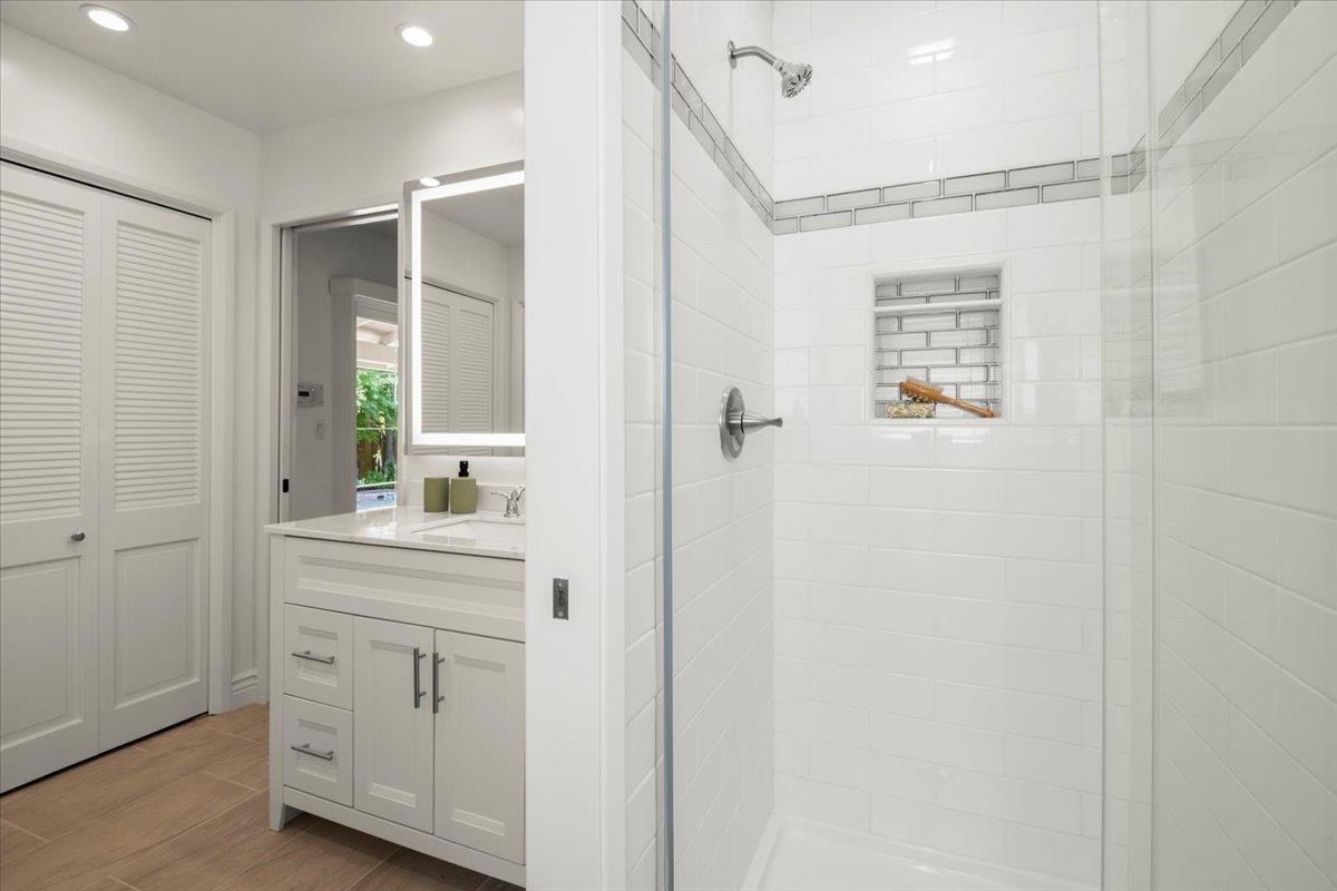 Detail Gallery Image 24 of 41 For 249 Montclair Rd, Los Gatos,  CA 95032 - 3 Beds | 2/1 Baths