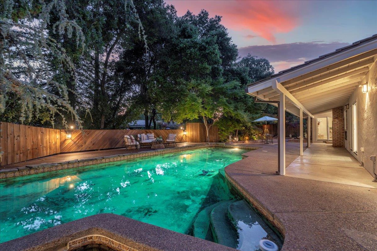 Detail Gallery Image 31 of 41 For 249 Montclair Rd, Los Gatos,  CA 95032 - 3 Beds | 2/1 Baths