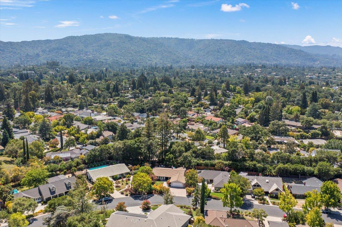 Detail Gallery Image 40 of 41 For 249 Montclair Rd, Los Gatos,  CA 95032 - 3 Beds | 2/1 Baths