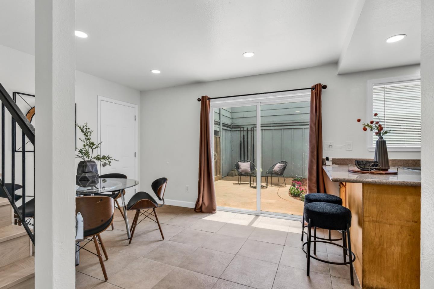 Detail Gallery Image 20 of 40 For 545 Groth Pl, San Jose,  CA 95111 - 3 Beds | 1/1 Baths