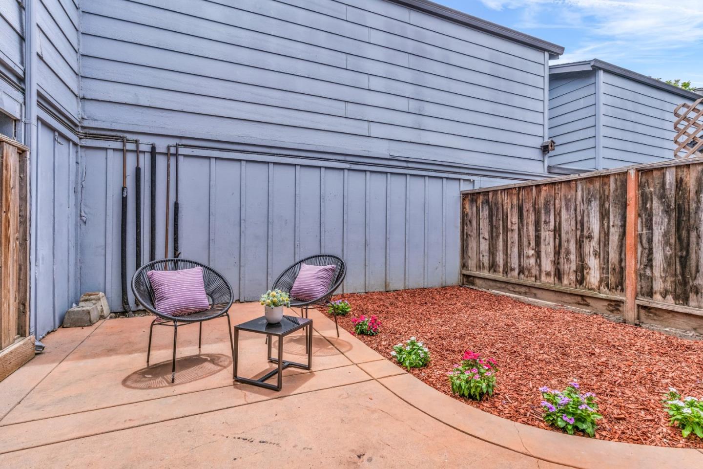 Detail Gallery Image 33 of 40 For 545 Groth Pl, San Jose,  CA 95111 - 3 Beds | 1/1 Baths