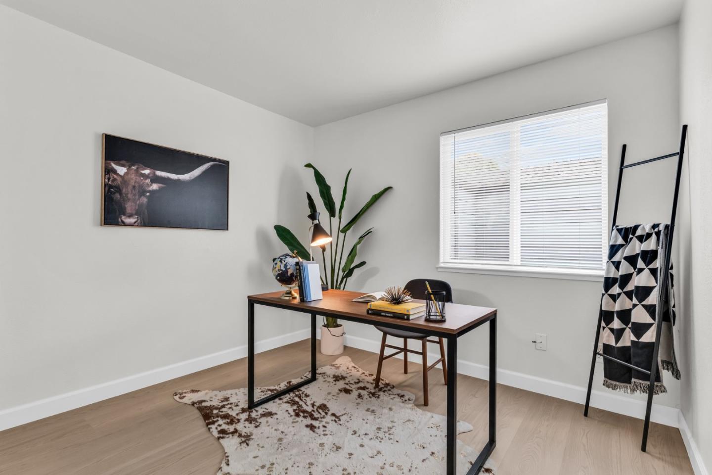 Detail Gallery Image 4 of 40 For 545 Groth Pl, San Jose,  CA 95111 - 3 Beds | 1/1 Baths