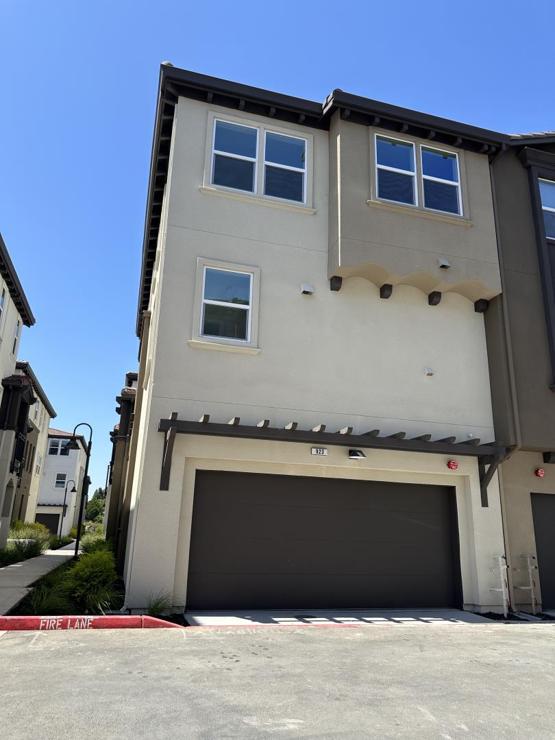Detail Gallery Image 28 of 31 For 923 Layola Ln, Morgan Hill,  CA 95037 - 4 Beds | 3/1 Baths