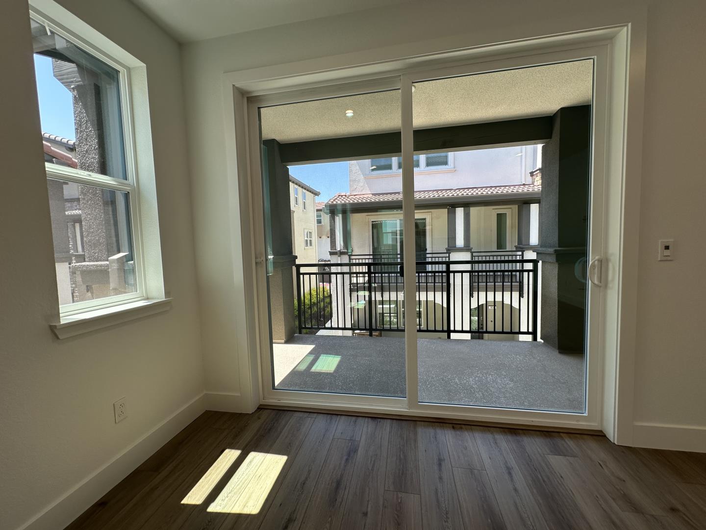 Detail Gallery Image 8 of 26 For 923 Layola Ln, Morgan Hill,  CA 95037 - 4 Beds | 3/1 Baths