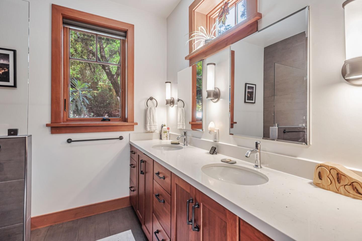 Detail Gallery Image 18 of 32 For 252 Blakewood Way, Woodside,  CA 94062 - 3 Beds | 2 Baths