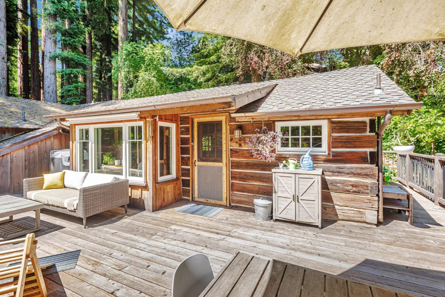 Detail Gallery Image 25 of 32 For 252 Blakewood Way, Woodside,  CA 94062 - 3 Beds | 2 Baths