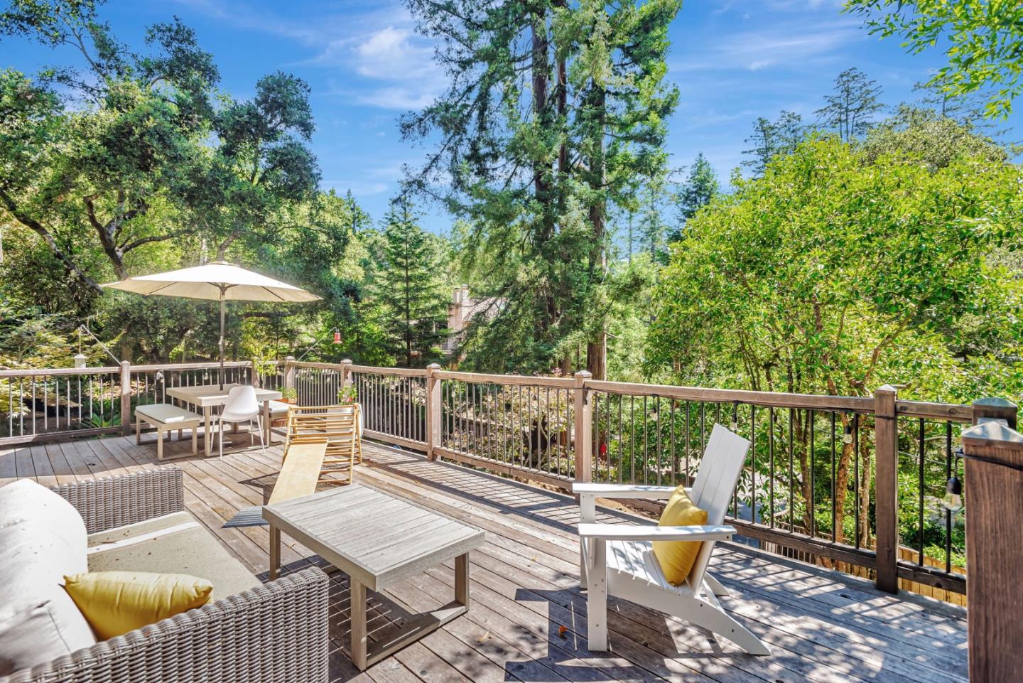 Detail Gallery Image 27 of 32 For 252 Blakewood Way, Woodside,  CA 94062 - 3 Beds | 2 Baths