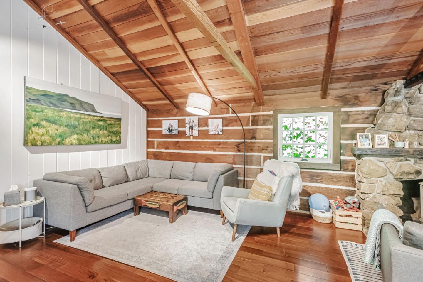 Detail Gallery Image 3 of 32 For 252 Blakewood Way, Woodside,  CA 94062 - 3 Beds | 2 Baths