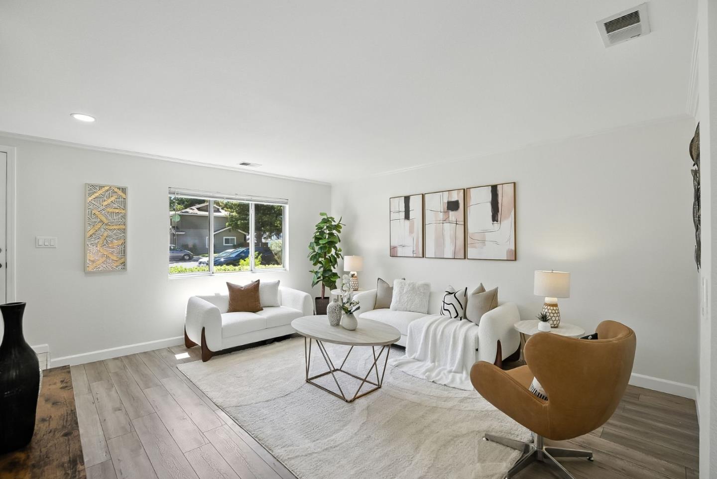Detail Gallery Image 2 of 29 For 956 Deer Meadow Ct, San Jose,  CA 95122 - 3 Beds | 2 Baths