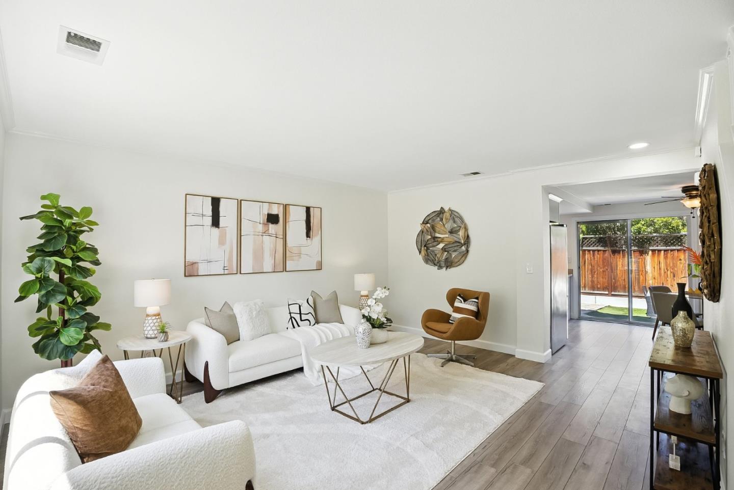 Detail Gallery Image 3 of 29 For 956 Deer Meadow Ct, San Jose,  CA 95122 - 3 Beds | 2 Baths