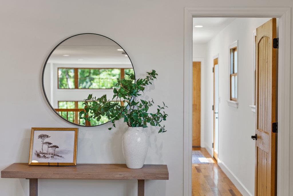 Detail Gallery Image 11 of 80 For 221 Sunset Ter, Scotts Valley,  CA 95066 - 4 Beds | 3/1 Baths