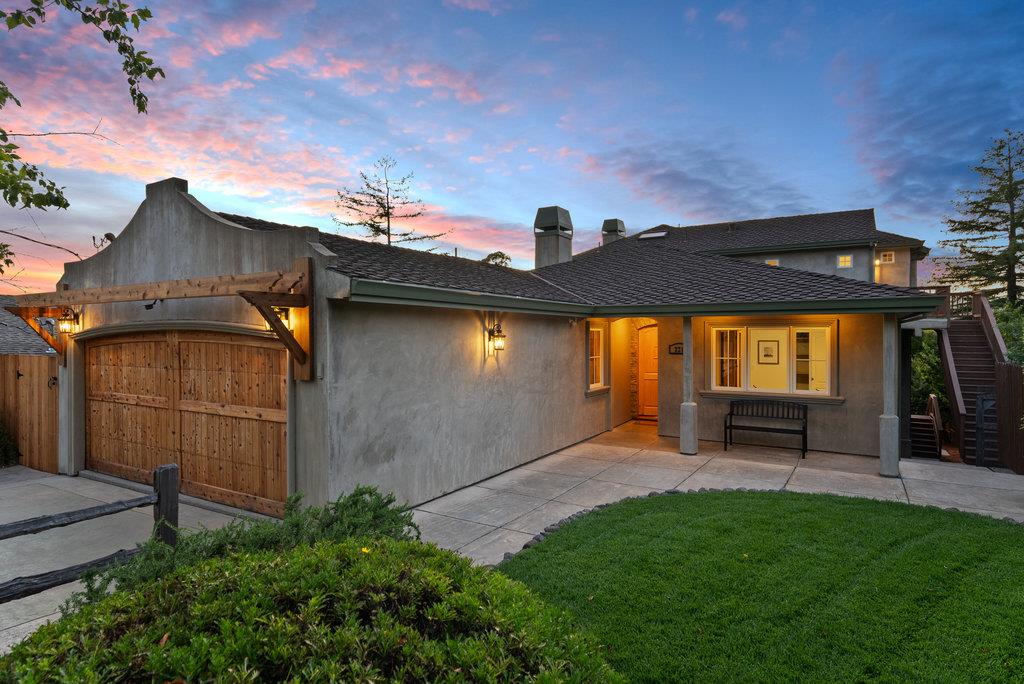 Detail Gallery Image 4 of 80 For 221 Sunset Ter, Scotts Valley,  CA 95066 - 4 Beds | 3/1 Baths