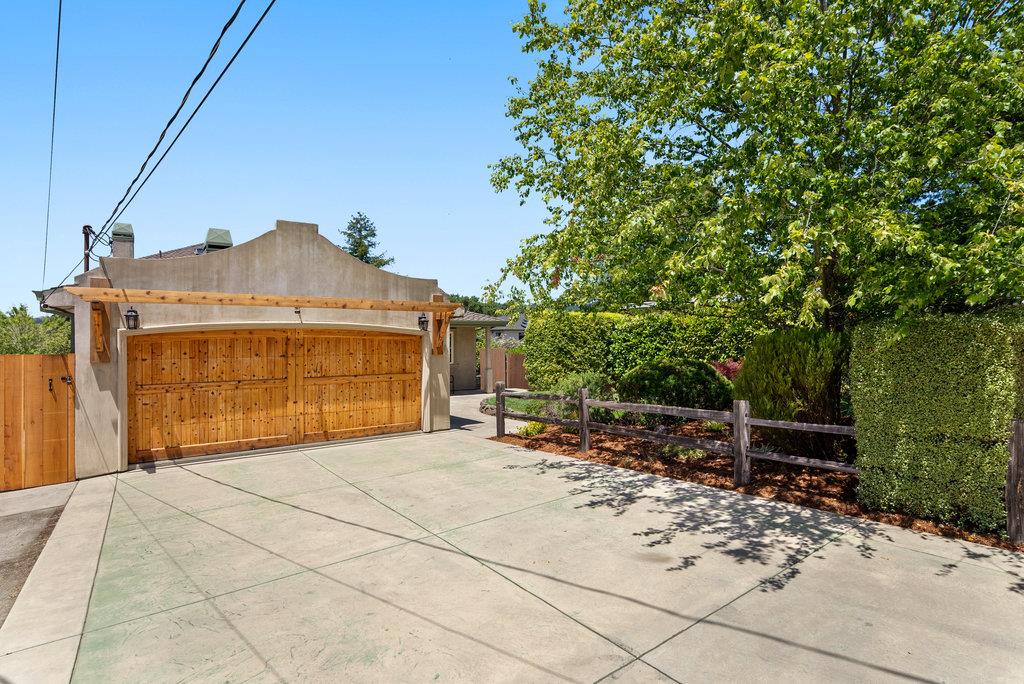 Detail Gallery Image 65 of 80 For 221 Sunset Ter, Scotts Valley,  CA 95066 - 4 Beds | 3/1 Baths