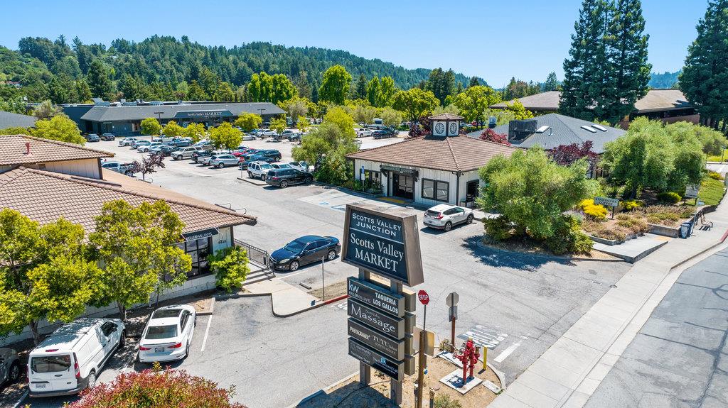 Detail Gallery Image 73 of 80 For 221 Sunset Ter, Scotts Valley,  CA 95066 - 4 Beds | 3/1 Baths