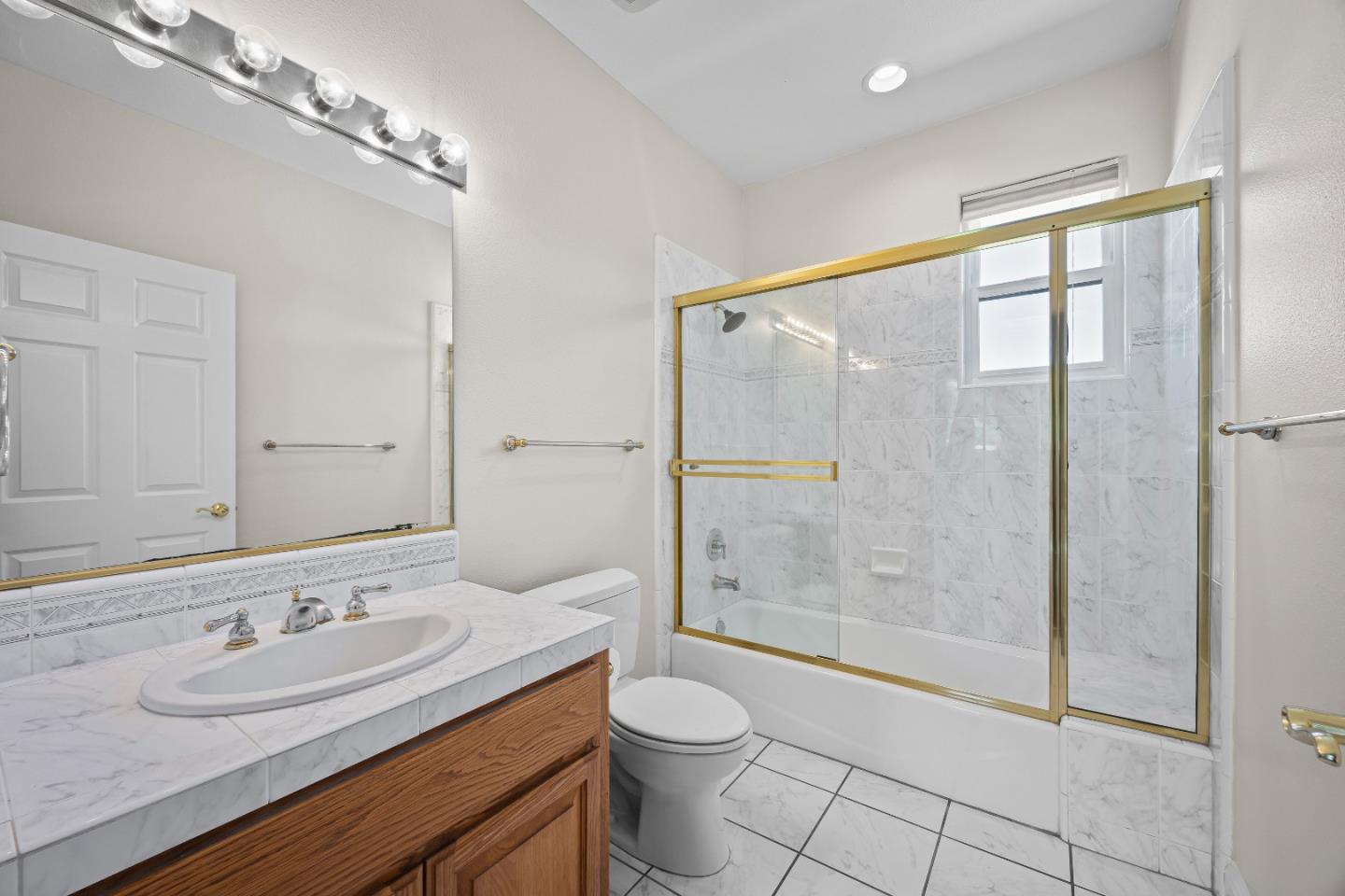 Detail Gallery Image 35 of 82 For 12320 Highland Estates Ln, San Martin,  CA 95046 - 6 Beds | 6 Baths