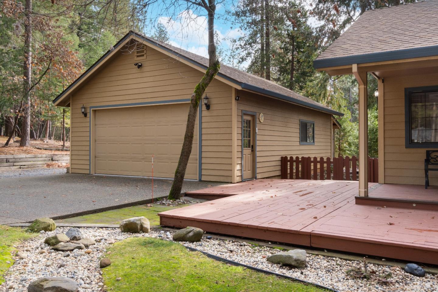 Detail Gallery Image 24 of 27 For 5729 Juarez Rd, Pollock Pines,  CA 95726 - 3 Beds | 3 Baths