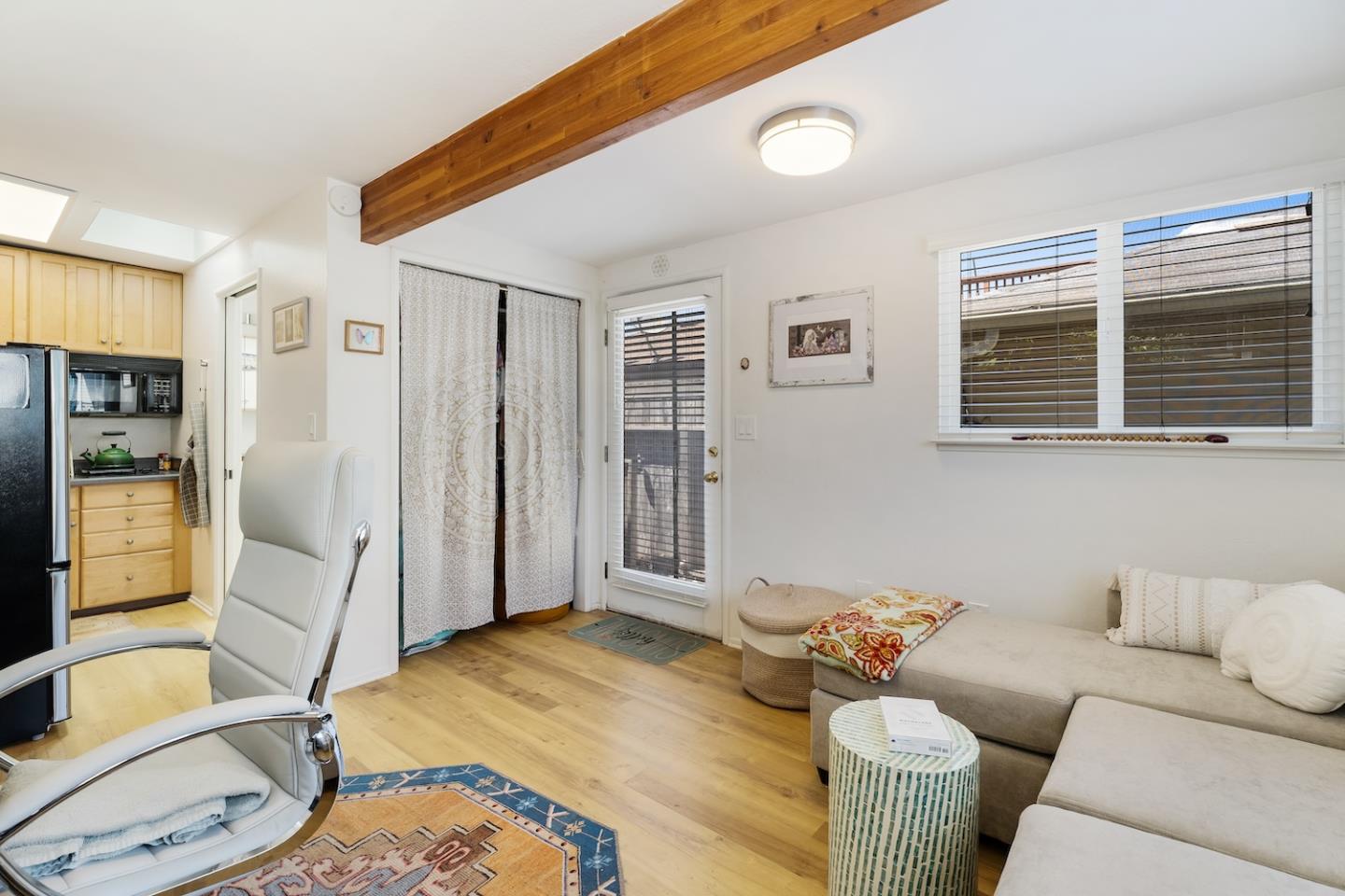 Detail Gallery Image 23 of 45 For 390 36th Ave, Santa Cruz,  CA 95062 - 4 Beds | 3 Baths