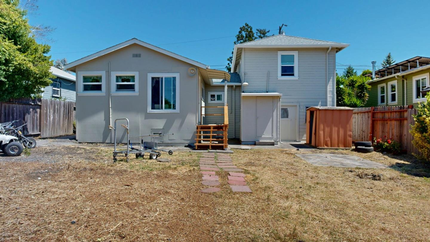 Detail Gallery Image 27 of 30 For 3939 Edgemoor Pl, Oakland,  CA 94605 - 2 Beds | 1/1 Baths
